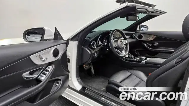 Mercedes-Benz C-Class 2018 — ფოტო 6/20