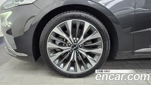 Kia K8 2021 — Photo 5/20