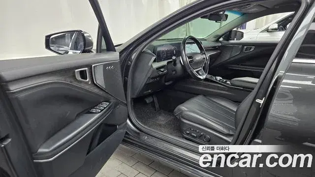 Kia K8 2021 — Photo 10/20