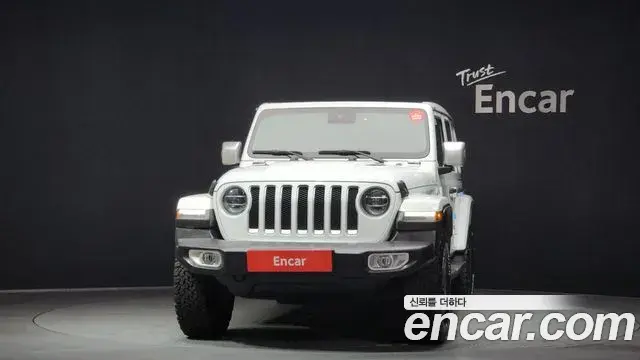 Jeep Wrangler 2021 — Şəkil 14/20