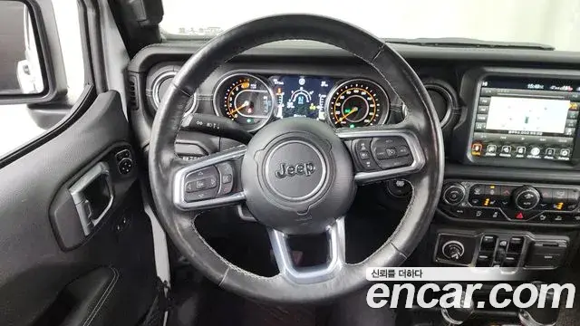Jeep Wrangler 2021 — Şəkil 7/20
