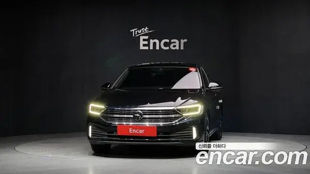 Volkswagen Jetta 2024 — ფოტო 4/20
