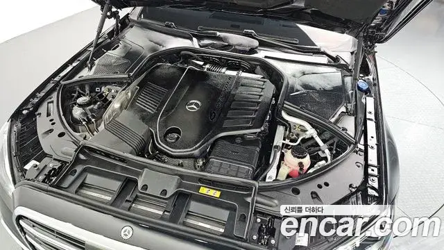 Mercedes-Benz S-Class 2023 — Şəkil 17/20