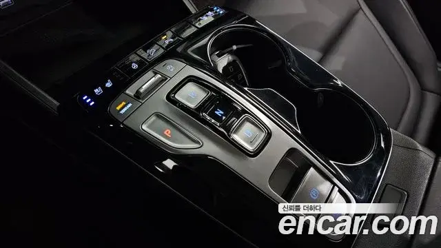 Hyundai The New Tucson 2022 — Фото 9/20
