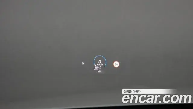 Mercedes-Benz E-Class 2022 — ფოტო 20/20