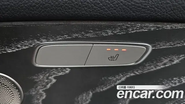 Mercedes-Benz E-Class 2022 — ფოტო 10/20