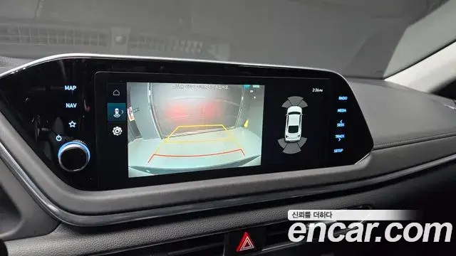 Hyundai Sonata Hybrid 2021 — ფოტო 20/20