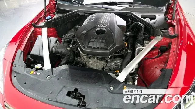 Kia Stinger 2019 — Photo 6/20