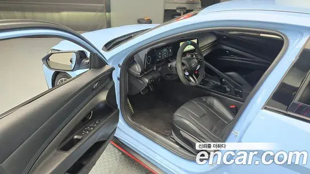 Hyundai The New Avante Hybrid 2022 — Photo 3/20