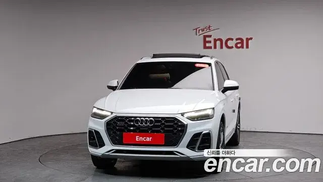Audi Q5 2021 — ფოტო 5/20