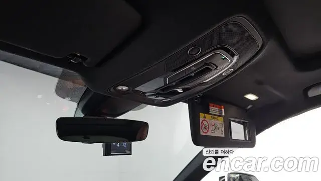 Audi Q5 2021 — ფოტო 16/20