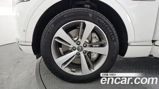 Genesis GV80 2023 — Şəkil 15/20