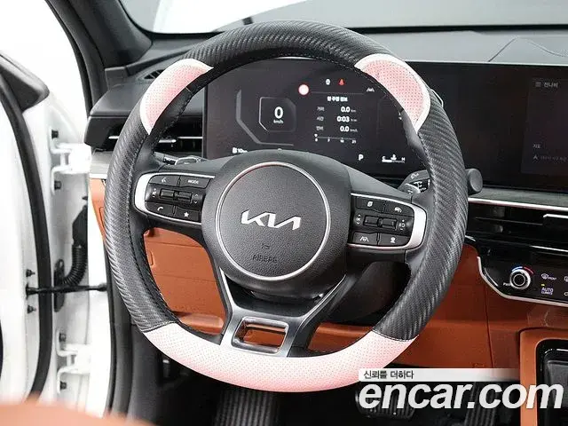Kia K5 2025 — Фото 15/20