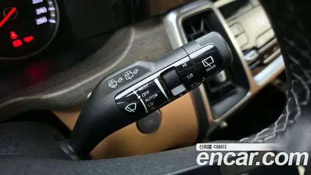 Kia Sorento 2021 — Photo 18/20