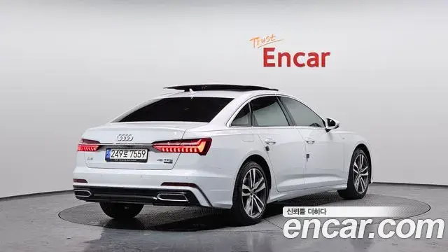 Audi A6 2022 — Photo 9/20