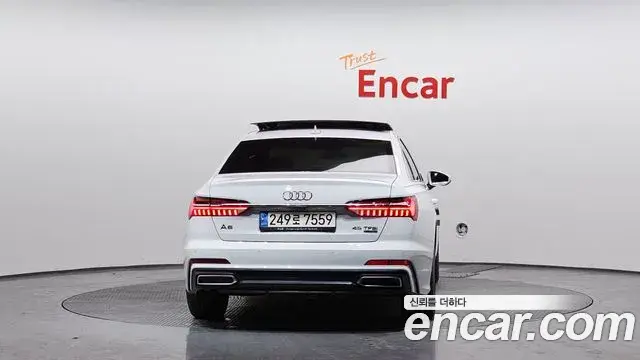 Audi A6 2022 — Photo 19/20