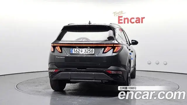 Hyundai Tucson Hybrid 2023 — Photo 1/20
