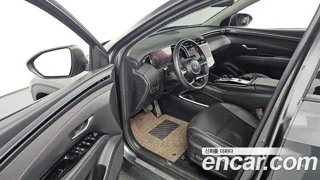 Hyundai Tucson Hybrid 2023 — Photo 6/20