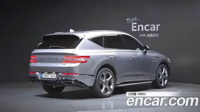 Genesis GV80 2020 — Photo 17/20