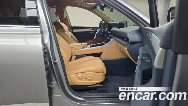 Genesis GV80 2020 — Photo 11/20