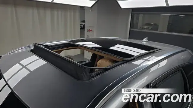 Genesis GV80 2020 — Photo 19/20