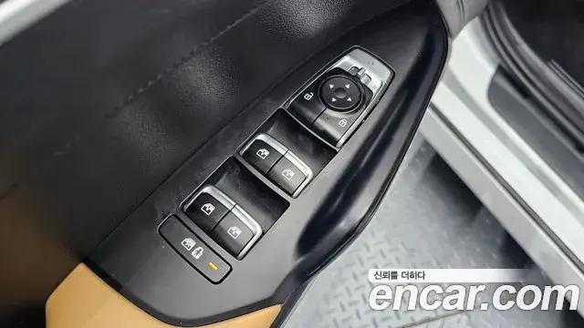 Kia K5 2021 — Şəkil 1/20