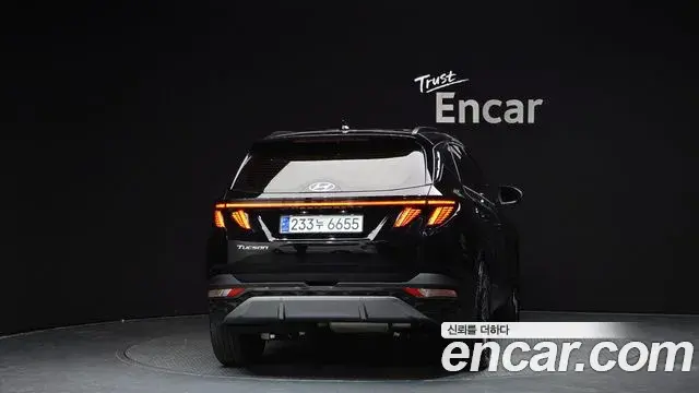 Hyundai Tucson Hybrid 2021 — Photo 16/20