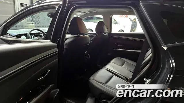 Hyundai Tucson Hybrid 2021 — Photo 7/20