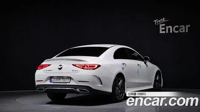 Mercedes-Benz CLS-Class 2022 — Photo 6/18