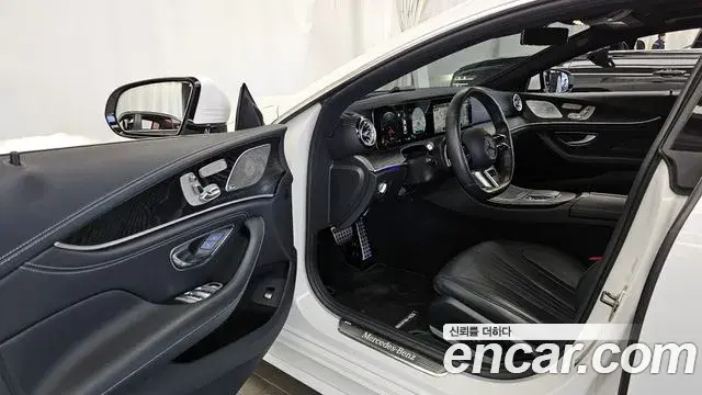 Mercedes-Benz CLS-Class 2022 — Photo 2/18
