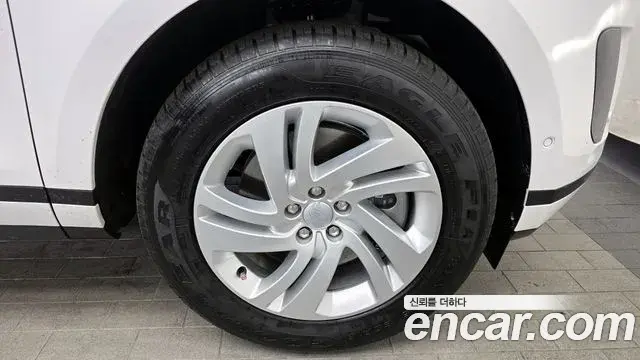 Land Rover Range Rover Evoque 2024 — ფოტო 13/20