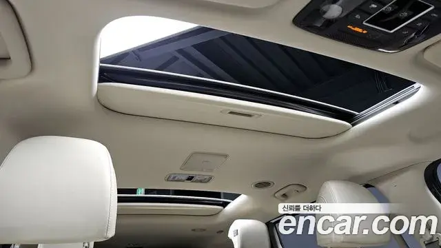 Kia Carnival 2020 — Фото 18/20