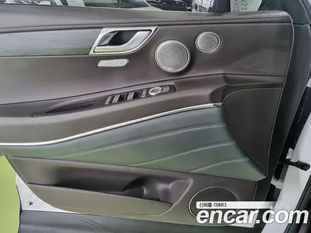 Genesis GV80 2021 — Photo 18/20