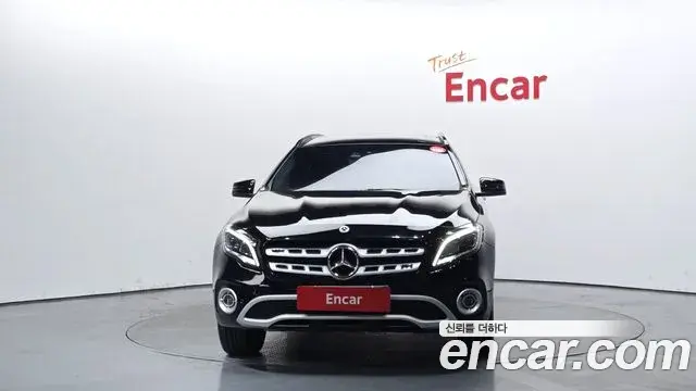 Mercedes-Benz GLA-Class 2018 — ფოტო 4/20