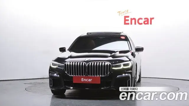 BMW 7 Series 2021 — Photo 10/20