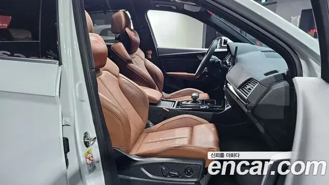 Audi Q5 2021 — Photo 7/20