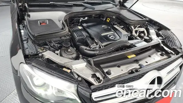 Mercedes-Benz GLC-Class 2019 — Şəkil 11/20