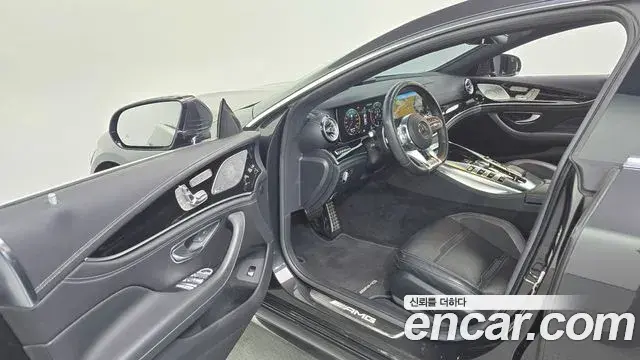 Mercedes-Benz AMG GT 2020 — Фото 10/20