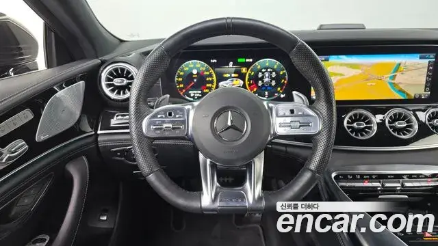 Mercedes-Benz AMG GT 2020 — Фото 13/20