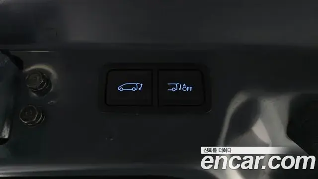 Hyundai Staria 2023 — ფოტო 18/20