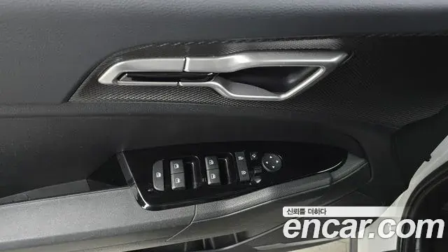 Kia Sportage 2022 — ფოტო 7/20