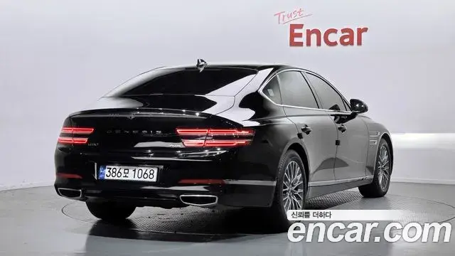 Genesis G80 2021 — Photo 16/20