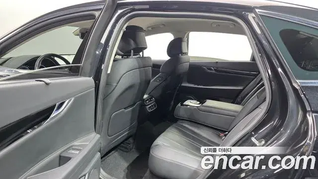 Genesis G80 2021 — Photo 11/20