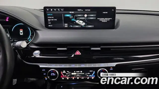Genesis G80 2021 — Photo 18/20