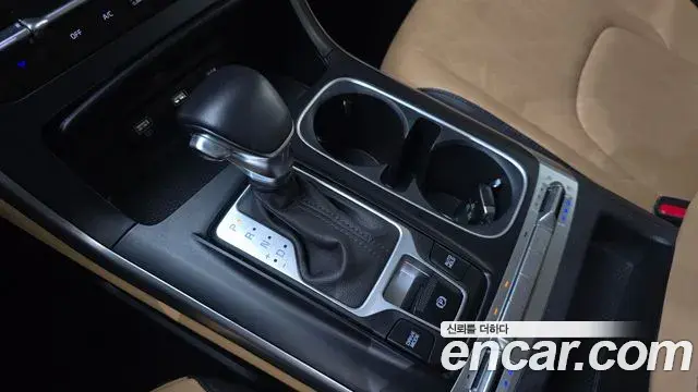 Kia Carnival 2022 — Фото 9/20
