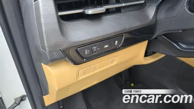 Kia Carnival 2022 — Фото 15/20