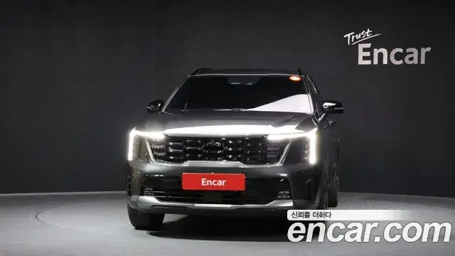 Kia Sorento 2023 — Фото 3/20