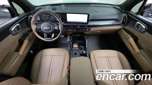 Kia Sorento 2023 — Фото 7/20