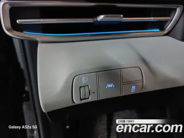 Hyundai The New Avante Hybrid 2020 — ფოტო 4/20
