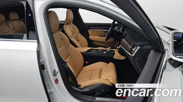 Volvo S90 2024 — Photo 4/20
